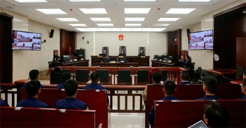 庭审现场