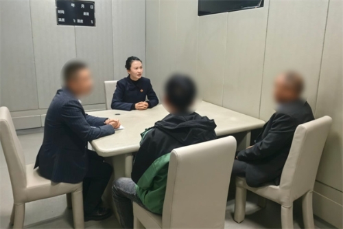 1.办案检察官组织双方当事人开展释法说理和化解工作